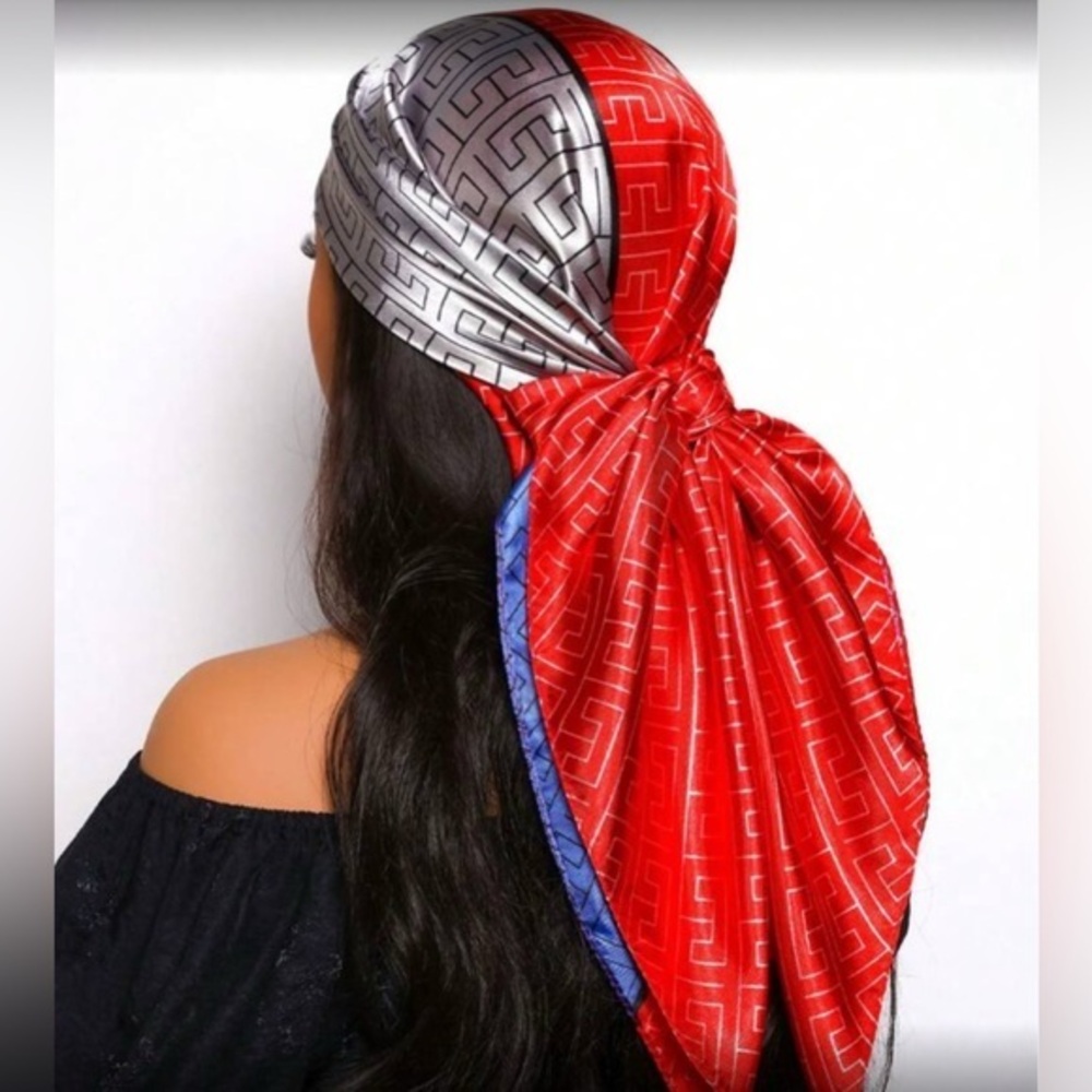 ✨NEW Red Silver Geometric Print Head Scarf